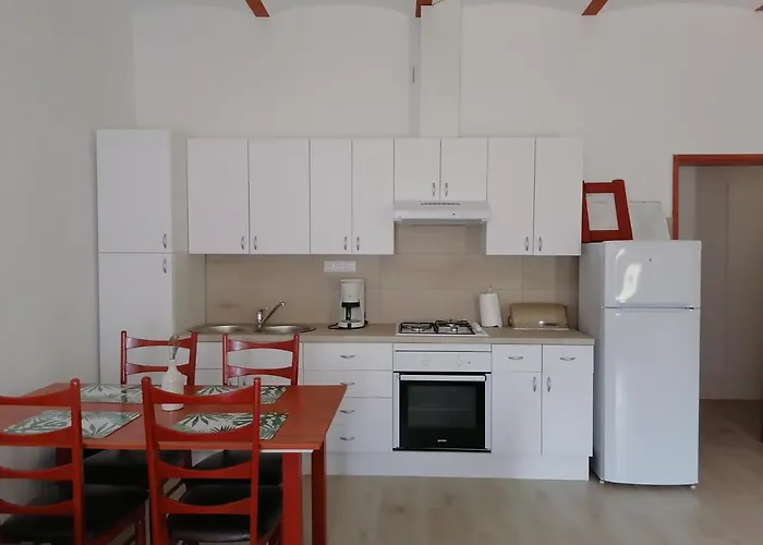 Divna Apartment