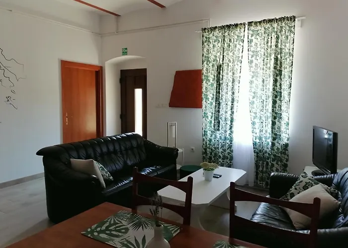 Divna Apartment